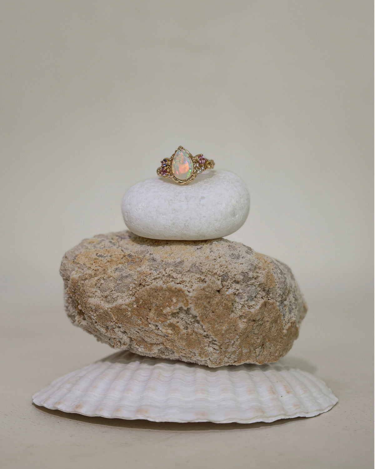 Iris Ring