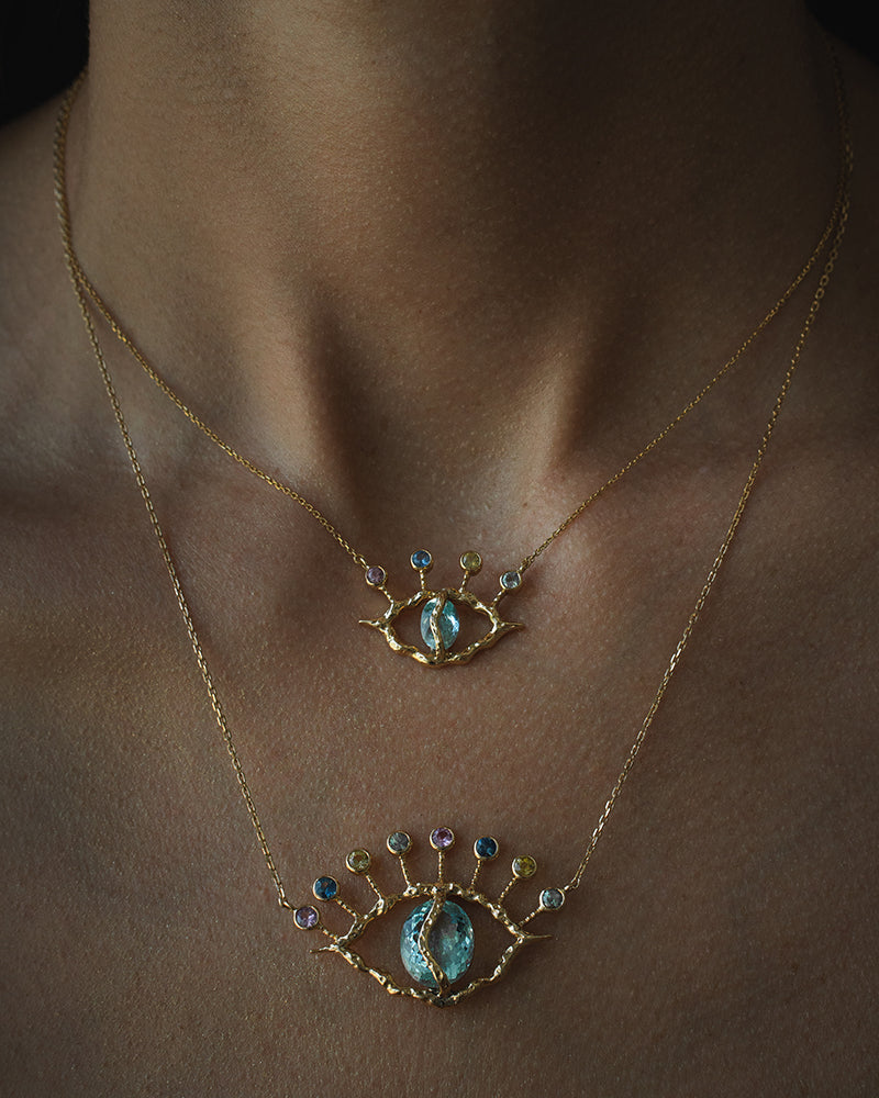 Soteria pendant with oval aquamarine in solid 18K gold